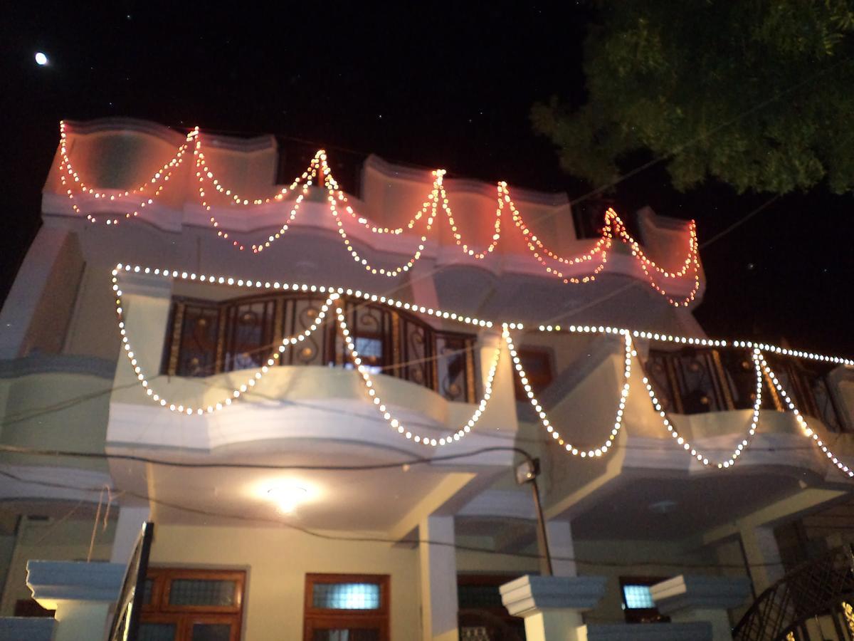 Pratibha Home Stay Jabalpur Exterior foto
